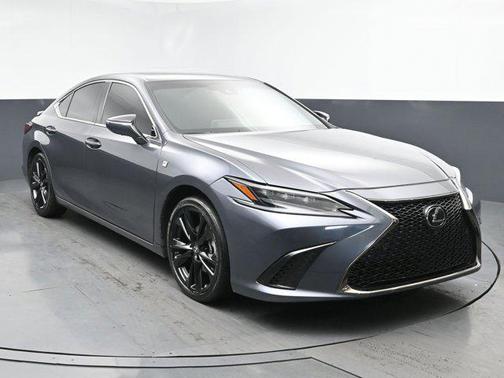 2024 Lexus ES 300h Base