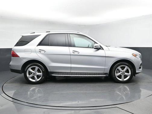 2019 Mercedes-Benz GLE 400 Base 4MATIC