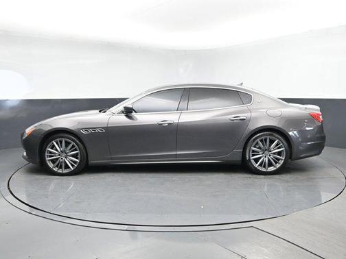 Gray 2019 Maserati Quattroporte S
