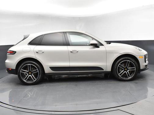 2019 Porsche Macan Base