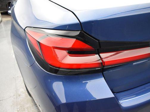 2022 BMW 540 i xDrive