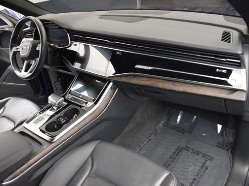 2020 Audi Q8 55 Premium Plus