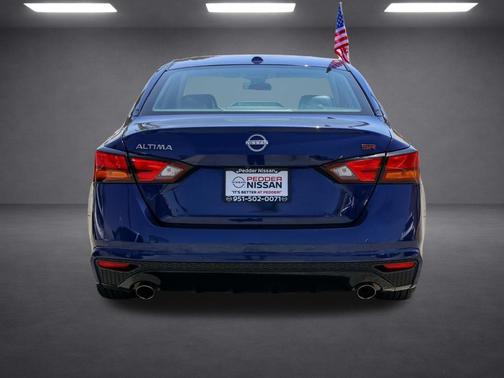 Deep Blue Pearl 2024 Nissan Altima 2.5 SR