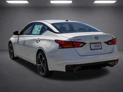 White 2026 Nissan Altima 2.5 SR