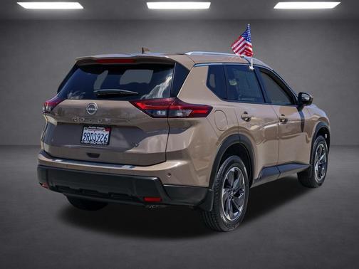 Baja Storm 2024 Nissan Rogue SV