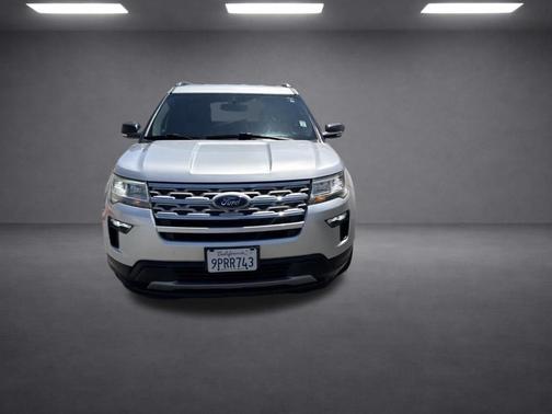 Ingot Silver 2019 Ford Explorer XLT