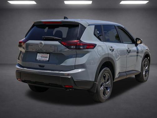 Boulder Gray Metallic 2026 Nissan Rogue SV