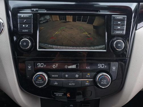 2021 Nissan Rogue Sport SV