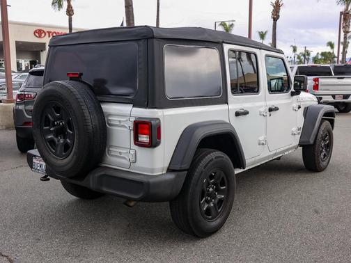 2021 Jeep Wrangler Unlimited Sport