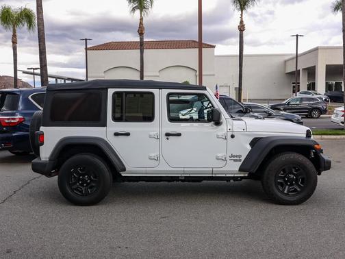 2021 Jeep Wrangler Unlimited Sport