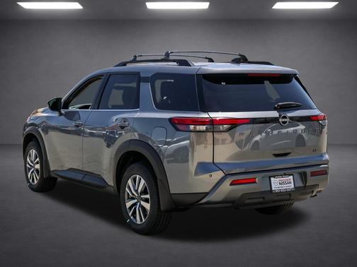 Gun Metallic 2026 Nissan Pathfinder SL