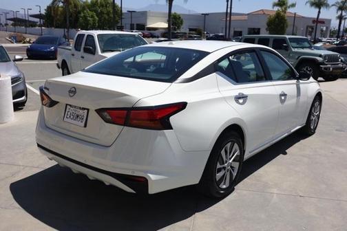 2025 Nissan Altima S