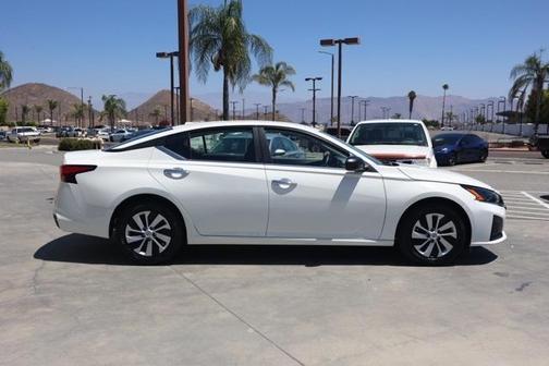 2025 Nissan Altima S