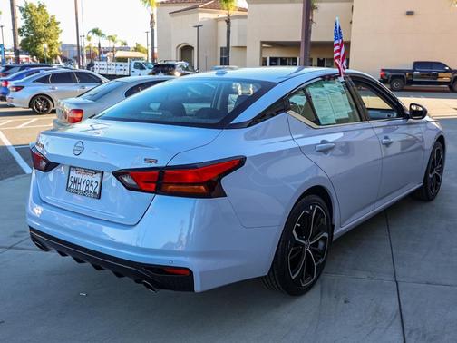 2024 Nissan Altima 2.5 SR