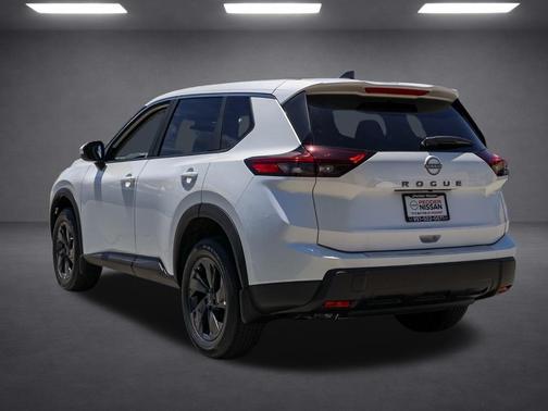 Everest White P 2026 Nissan Rogue SV