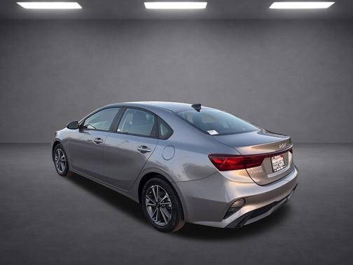Steel Gray 2023 Kia Forte LXS