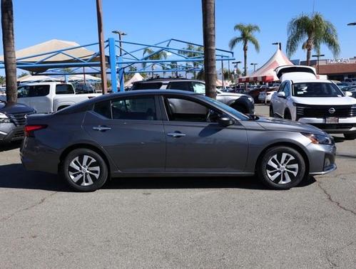 2025 Nissan Altima S