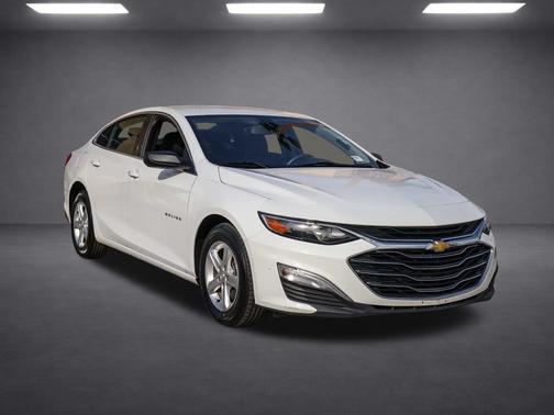 2022 Chevrolet Malibu 1LS
