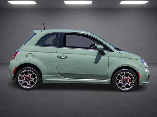 Verde Chiaro 2015 FIAT 500 Sport