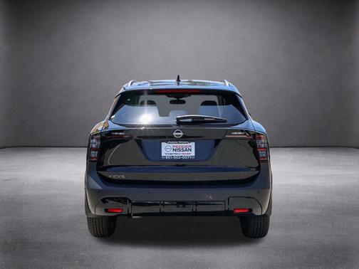 Super Black 2026 Nissan Kicks SV