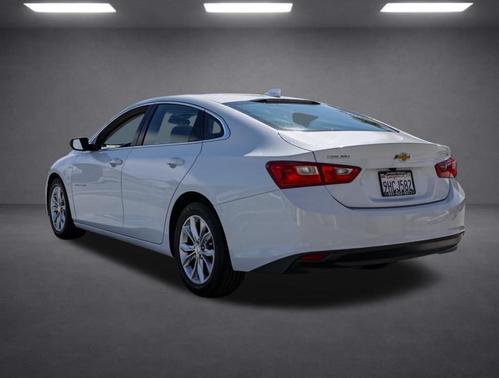 Summit White 2023 Chevrolet Malibu LT
