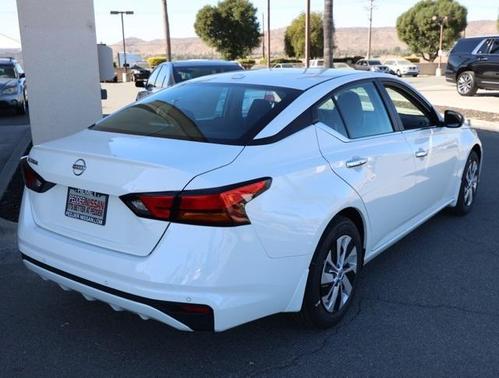 2025 Nissan Altima S