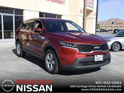 2023 Kia Sorento LX