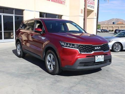 2023 Kia Sorento LX