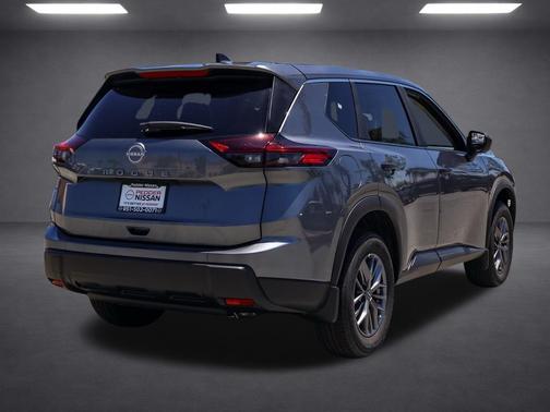 Gun Metallic 2026 Nissan Rogue S
