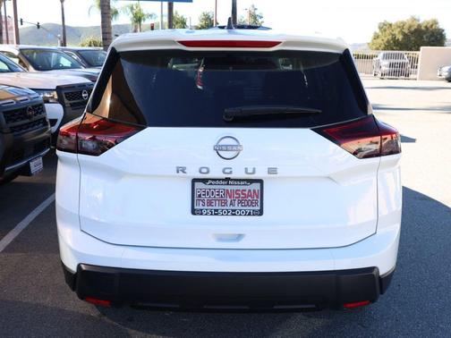 2026 Nissan Rogue S
