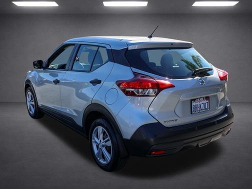 2020 Nissan Kicks S