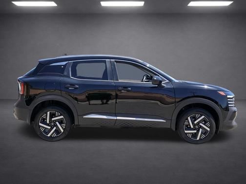 Super Black 2026 Nissan Kicks SV