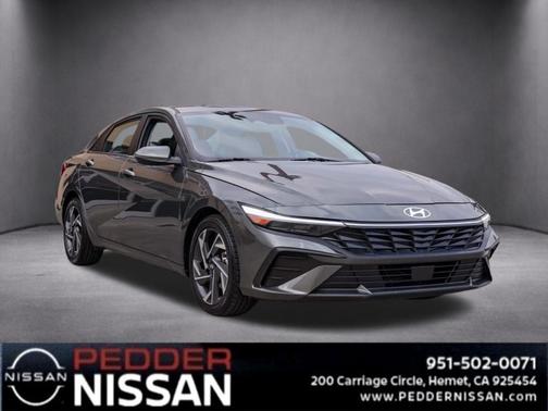 2025 Hyundai ELANTRA Limited