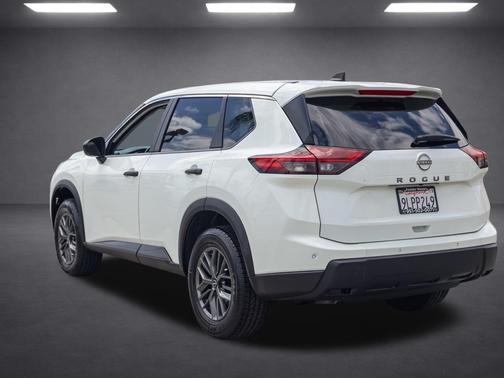 Glacier White 2024 Nissan Rogue S