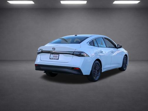 Cloud White 2026 Nissan Sentra SV