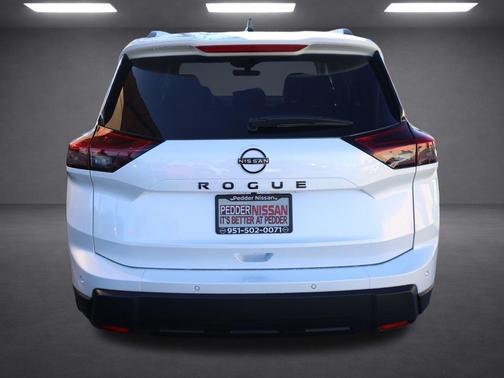 2026 Nissan Rogue DA