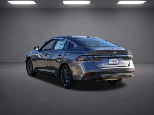 Gun Metallic 2026 Nissan Sentra SV