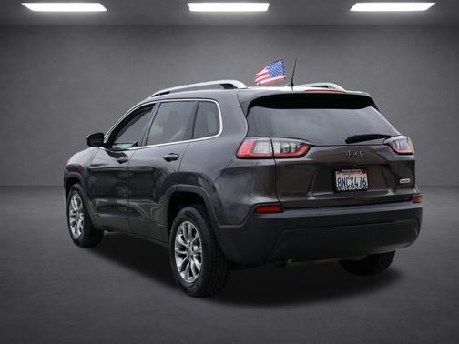 Granite Crystal Clearcoat Metallic 2019 Jeep Cherokee Latitude Plus