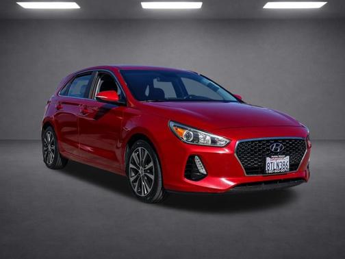 2018 Hyundai Elantra GT Base