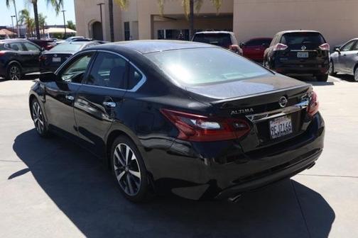 2017 Nissan Altima 2.5 SR