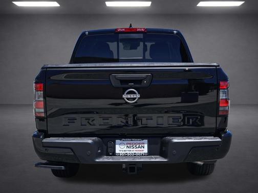 Super Black 2026 Nissan Frontier SV