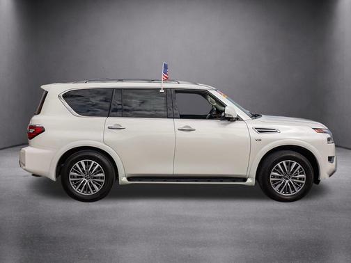 2022 Nissan Armada SL