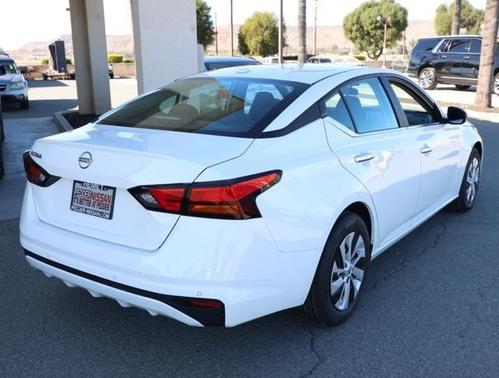 2025 Nissan Altima S