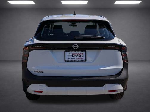 2026 Nissan Kicks S
