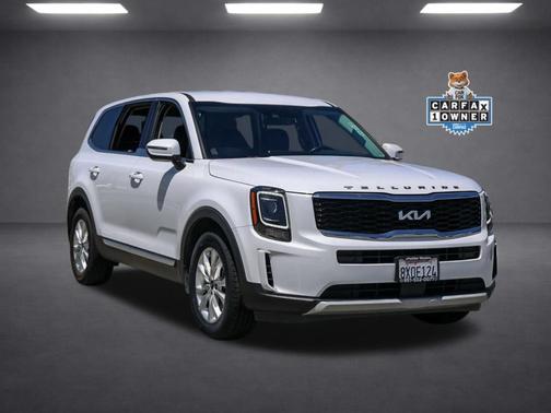 Glacial White Pearl 2022 Kia Telluride LX