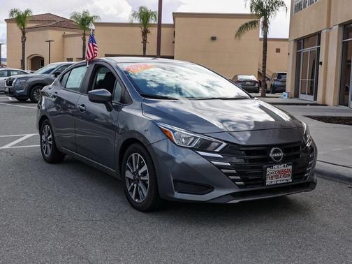 2023 Nissan Versa 1.6 SV