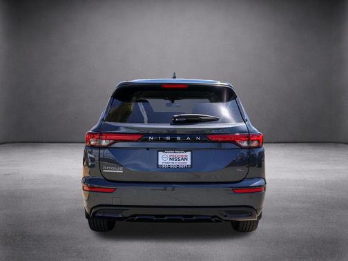 Moonrock Gray 2026 Nissan Rogue SL