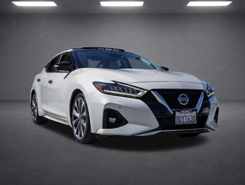White 2019 Nissan Maxima 3.5 Platinum