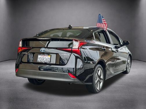 2022 Toyota Prius XLE