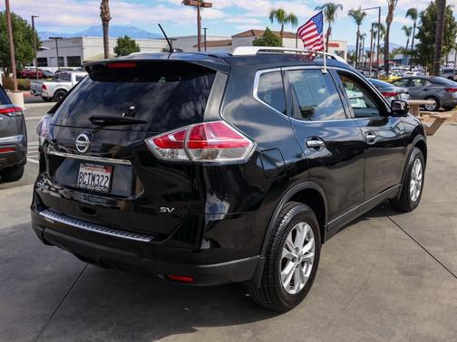 2015 Nissan Rogue SV